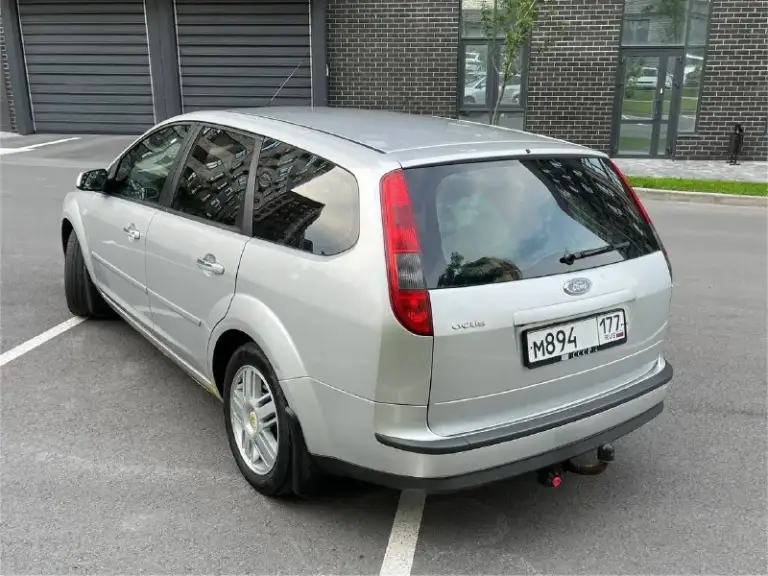 Продам ford focus 2, 1.8, 2007 г.
Автомобиль в родном окрасе, без дтп. 2 владельца. Птс оригинал
Пробег 162 000
Цена: 340 000

По ходовой части ничего не гремит, не стучит.
Коробка работает без нареканий.

Комплектация:
Кондиционер
Подогрев лобового стекла
Подогрев заднего стекла
Подогрев передних сидений
2 Передних стеклоподъёмника

По двигателю работает ровно, тихо, едет бодро. Расход масла около 700 мл на 1000 км по городу, по трассе масло практически не расходует, есть сизый дым.

По документам чистый без штрафов и ограничений

Цену указал минимальную с учетом недостатков
Находится в ростове-на-дону, александровка
+79047773584
Вк: vk. Ru/vbezborod - фотография - 2
