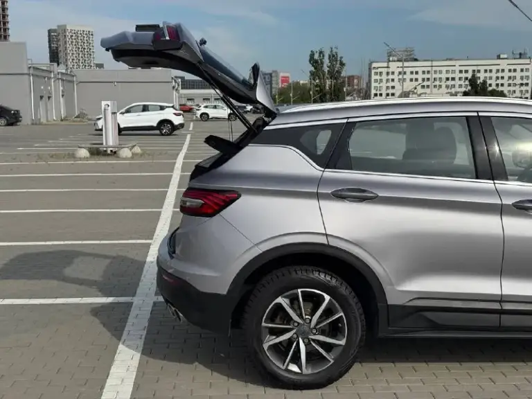 🚘 В продаже geely coolray

Год выпуска: 2022
Пробег на табло: 86 279 км
Птс: электронный
Двигатель: 1.5 бензин
Трансмиссия: amt

Vin: y4k8622z1pb900755
Цена: 1 270 000 руб.

📞 + 7 (938) 130-35-61

Г. Ростов-на-дону, тц «сиверс», пр. Сиверса, 23 – как нас найти 📍

Способы оплаты:
— Наличные;
— Кредит (20 банков);
— Безнал без ндс;
— Обмен на ваш авто.

Больше подробностей об авто и способах оплаты узнавайте у менеджера 📲 @autozaorndbot
___________

Подбор авто – @auto_zao_bot 🤖
Все авто – https://autozao. Ru/ 🌐
Мы в max. Ru/auto_zao_rnd 💬

🗺️ Присоединяйтесь к авто зао :

— Москва
— Краснодар
— Авто зао юг (новый регион) - фотография - 5