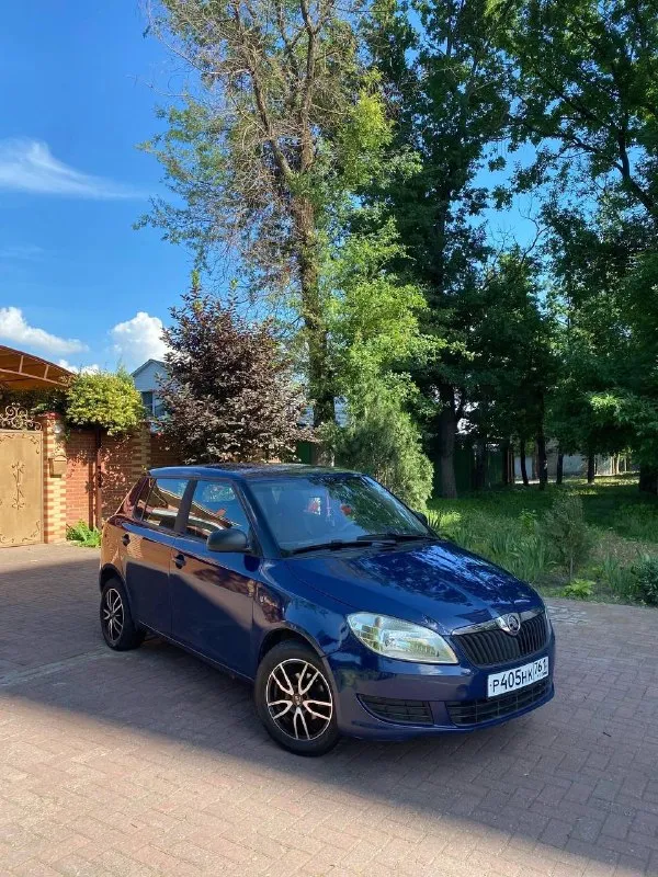Продам: skoda fabia, 2011 год. В хорошем состоянии, по кузову есть жизненные косяки, по ходовке отлично, на багажнике есть не большая вмятина, солон в отличном состоянии. Пороги целые, дно не гнилое, коробка не бьется не выбивает, стоят хорошие диски, 2 стекла подъемника, электро стекло подъемники, мотор не троит, не дымит, а так машина сел поехал
Цена: 415.000! Торг реальному покупателю.
Номер для связи: 89064263999
Вк: vk. Ru/x761am - фотография - 1