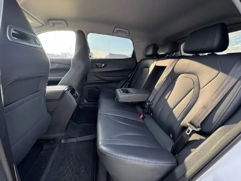 🚘 В продаже chery tiggo 4

Год выпуска: 2025
Пробег на табло: 24 532 км
Птс: электронный, юр. Чистый
Двигатель: 1.5 бензин
Трансмиссия: cvt

Vin: ededb21b3sc014751
Цена: 1 610 000 руб.

📞 + 7 (938) 130-35-61

Г. Ростов-на-дону, тц «сиверс», пр. Сиверса, 23 – как нас найти 📍

Способы оплаты:
— Наличные;
— Кредит (20 банков);
— Безнал без ндс;
— Обмен на ваш авто.

Больше подробностей об авто и способах оплаты узнавайте у менеджера 📲 @autozaorndbot
___________

Подбор авто – @auto_zao_bot 🤖
Все авто – https://autozao. Ru/ 🌐

🗺️ Присоединяйтесь к авто зао :

— Москва
— Краснодар - фотография - 9
