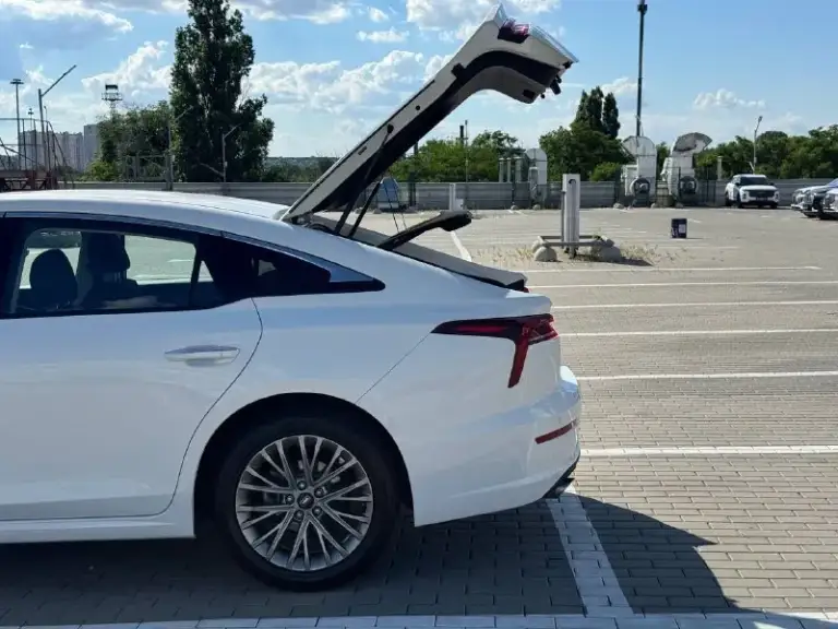 🚘 В продаже faw bestune b70

Год выпуска: 2023
Пробег на табло: 65 841 км
Птс: электронный
Двигатель: 1.5 бензин
Трансмиссия: at

Vin: lfp83acc1p1k64676
Цена: 1 310 000 руб.

📞 + 7 (938) 130-35-61

Г. Ростов-на-дону, тц «сиверс», пр. Сиверса, 23 – как нас найти 📍

Способы оплаты:
— Наличные;
— Кредит (20 банков);
— Безнал без ндс;
— Обмен на ваш авто.

Больше подробностей об авто и способах оплаты узнавайте у менеджера 📲 @autozaorndbot
___________

Подбор авто – @auto_zao_bot 🤖
Все авто – https://autozao. Ru/ 🌐

🗺️ Присоединяйтесь к авто зао :

— Москва
— Краснодар - фотография - 5