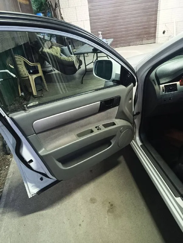 Chevrolet lacheti 1.4 94 л/с
2010 Г
Пробег 76945
2 Собственника
Цена 620 т.
Продаю свою машину, в эксплуатации 5 лет, все обслуживается вовремя, есть чеки.
Покупал у дедушки, пробег был 13200 сейчас 76945 родной пробег, на 60 т проверял катализатор в идеальном состоянии.
Резина зима, лето
По кузову все отлично за исключением бампер треснут есть пару рыжиков мелких коцок
Не гнилая, битый и мененный только задний бампер, любые проверки за ваш счёт. Остальные вопросы по тел. ... Обмен не интересует. ...
Машина находится в ростове. ...
Цена
89185127745

Vk. Ru/id132860889 - фотография - 2