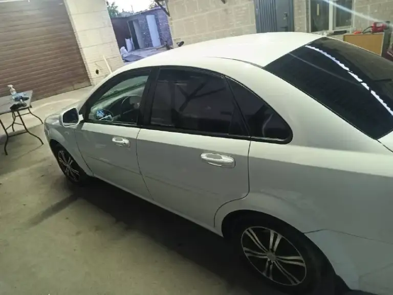 Chevrolet lacheti 1.4 94 л/с
2010 Г
Пробег 76945
2 Собственника
Цена 620 т.
Продаю свою машину, в эксплуатации 5 лет, все обслуживается вовремя, есть чеки.
Покупал у дедушки, пробег был 13200 сейчас 76945 родной пробег, на 60 т проверял катализатор в идеальном состоянии.
Резина зима, лето
По кузову все отлично за исключением бампер треснут есть пару рыжиков мелких коцок
Не гнилая, битый и мененный только задний бампер, любые проверки за ваш счёт. Остальные вопросы по тел. ... Обмен не интересует. ...
Машина находится в ростове. ...
Цена
89185127745

Vk. Ru/id132860889 - фотография - 3