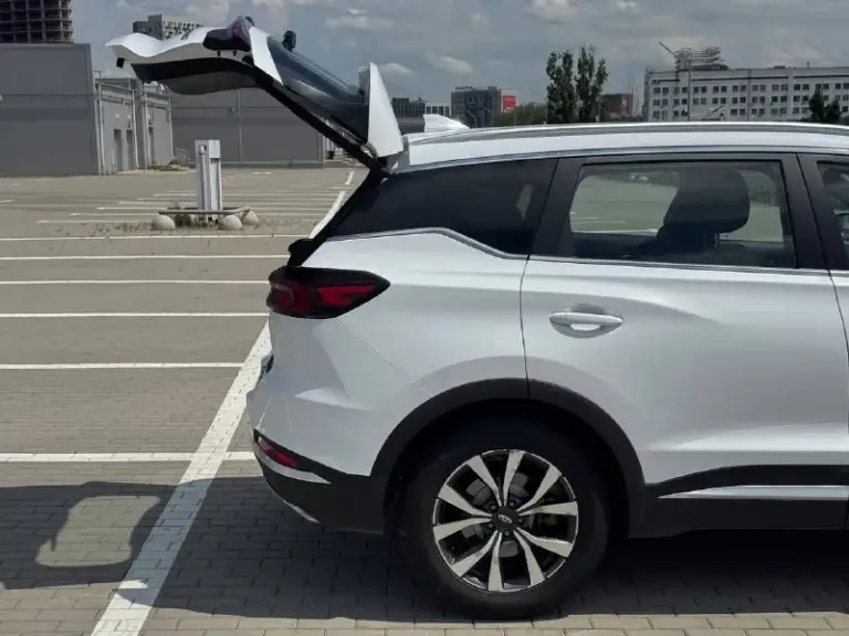 🚘 В продаже chery tiggo 7pro

Год выпуска: 2023
Пробег на табло: 61 920 км
Птс: электронный, юр. Чистый
Двигатель: 1.5 бензин
Трансмиссия: cvt

Vin: lvvdb21b7pd763147
Цена: 1 340 000
Новая цена: 1 320 000 руб.

📞 + 7 (938) 130-35-61

Г. Ростов-на-дону, тц «сиверс», пр. Сиверса, 23 – как нас найти 📍

Способы оплаты:
— Наличные;
— Кредит (20 банков);
— Безнал без ндс;
— Обмен на ваш авто.

Больше подробностей об авто и способах оплаты узнавайте у менеджера 📲 @autozaorndbot
___________

Подбор авто – @auto_zao_bot 🤖
Все авто – https://autozao. Ru/ 🌐

🗺️ Присоединяйтесь к авто зао :

— Москва
— Краснодар - фотография - 5