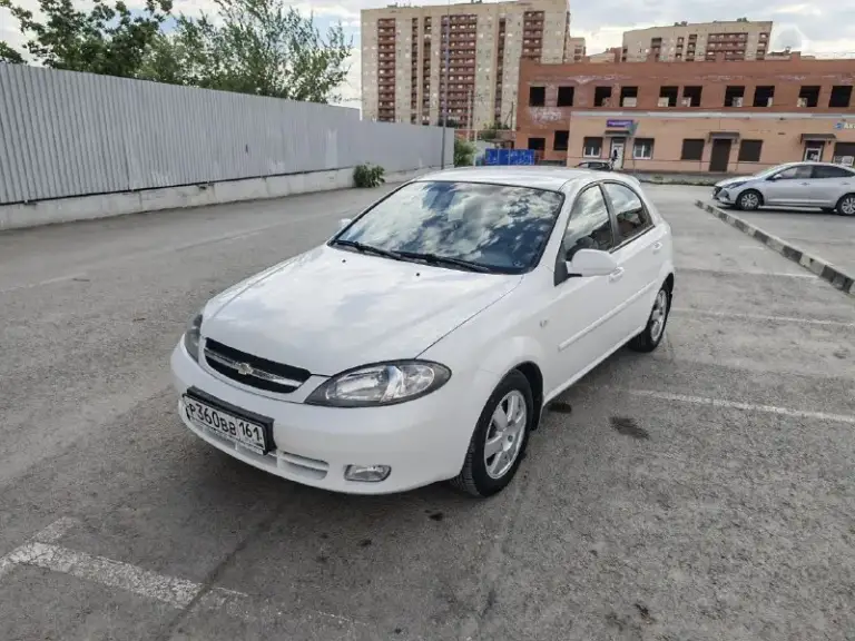 🚗Марка модель: chevrolet lacetti
🗓️Год выпуска: 2008
💵Цена: 700к рублей
🕹️Кпп: механика
🛢️Объём: 1.6 л
⛽Тип двигателя: бензин
🏃🏻‍♂️Пробег: 88 580 км🏙️город: новочеркасск
☎️Телефон: +79508448243
Родной пробег, комплектация sx, зелёная автотека. Без дтп, зимняя резина в комплекте. - фотография - 2