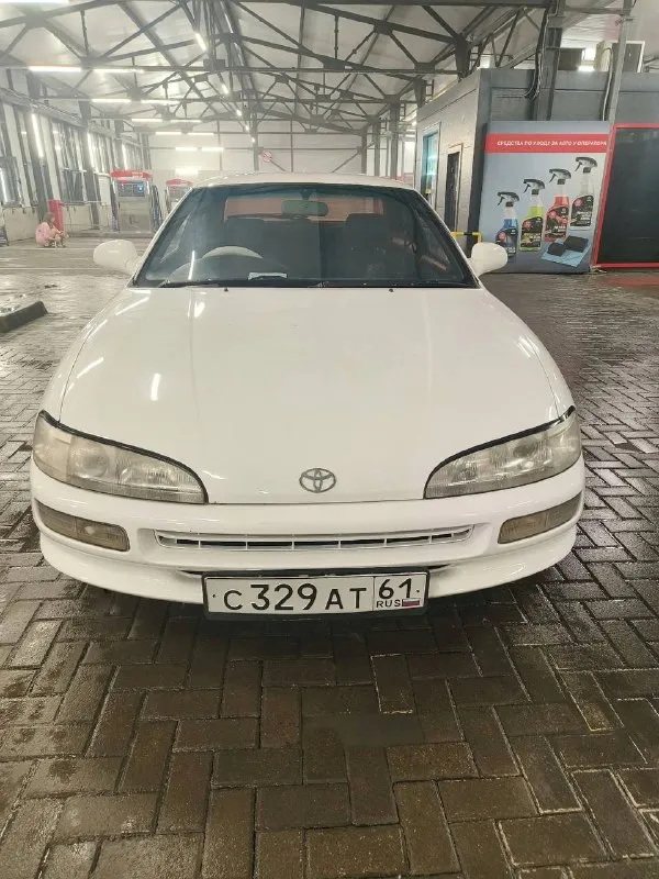 Доброго времени суток!
Продаётся toyota sprinter trueno ae101 1991г.

Машина технически в удволитворительном состоянии, но основную функцию выполняет от и до, езжу каждый день

Из проблем на сегодняшний день - заменить привода, и разобраться почему отваливается овер драйв с переключением передач (передачи втыкаются только вручную, автомат перепрыгивает передачи)

По салону - водительское кресло можно заменить + приварить кронштейн под рейку

По электрике - заменить лампочки в приборной панели и скорее всего стрекозу под замену, либо блок освещения (не работают туманки, беды с включением дальнего света)

Цена 300.000
Торг у капота при виде денег

Если есть вопросы в течении дня по сообщениям могу ответить
Телефон 89054527598 - фотография - 1