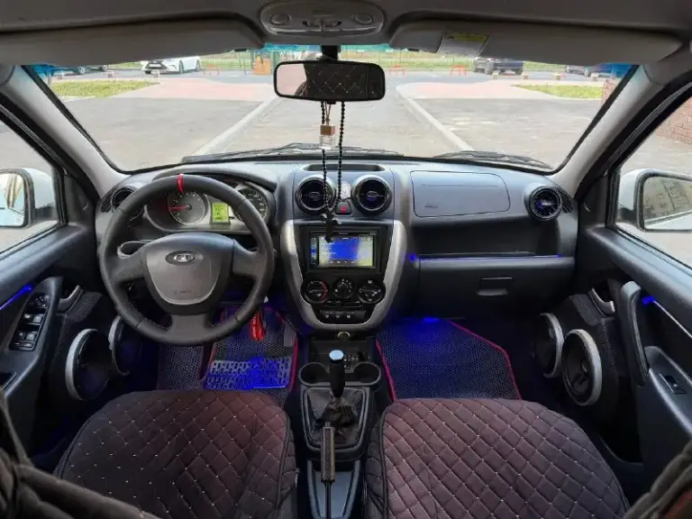Lada granta sport 118 л. С
2014 Год, 185 000 пробег. Оригинал птс
По технике очень живой и обслуженный авто. Много что менялось, 17 диски lenso на резине с жирным остатком, более длинная главная пара с весты, коробка четкая без хрустов. Мотор очень бодро едет 118 л. С + трасса, прошивка

Задние дисковые тормоза.
Кондиционер, 4-эсп, подогрев сидений, зеркал, 2-airbag, abs, хороший свет led 2 этажа, эл усилитель руля, подсветка салона, ног, дефлекторов. Задний диффузор и спойлеры покрашены в черный глянец, притонирован задний ход. Лобовое свежее без сколов, трещин.

По музыке: шумка, двери, крыша, г/у pioneer процесорный, 2 пары 16-ой эстрады, моноблок, усь alphard, саб 12ха dynamic state

Есть косметика по окрасам, рыжики/сколы убирались, авто выглядит свежо, ровная, не косая, на зазорах, вид имеет!! Стаканы, дно в полном порядке, вся промовилена, авто южный.
Без воздуха пожалуйста!
Торг присутствует!

645 000₽ Торг у капота присутствует!
8-999-696-73-90 Паша - фотография - 5