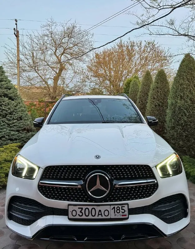 Цена: 5.100🍋₽ торг
Mercedes gle 350
Год выпуска: 2019 год
Двигатель 2.0 бензин
Пробег: 103 000 км
Я один собственник в рф. Полностью обслужен,2 комплекта новых шин.
Отличное состояние.
+79900060031 Роман - фотография - 3