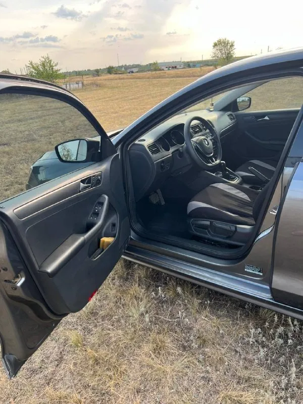 Продается автомобиль volkswagen jetta 1.4 at, 2016, в хорошем состоянии. Пробег родной 220000. Объем двигателя 1.4 турбо. На классическом автомате. По технической части вложений не требует. Автомобиль полностью обслужен. Цена : 1250000т. Р.
89381114198 Сергей
Ростовская область, милютинский район

Связь: vk. Ru/dobroquaschina - фотография - 4