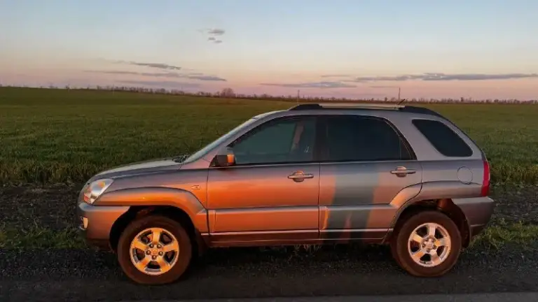 Продам
Kia sportage 2
2008 Год выпуска
Двигатель 2.0 пробег 228к оригинал
Передний привод
Стоит хорошая музыка
Магнитола с экраном
Климат контроль
Подогрев передних сидений
4 Стеклоподъемника
Регулировка зеркал
Подогрев зеркал и заднего стекла
Подогрев зоны дворников лобового стекла
Новые чехлы на сидениях
Ходовая часть полностью обслужена
Тех осмотр пройден, переоформление без проблем.
Территориально амвросиевский район
Донецк
Цена 875000 руб +торг

Контакты:
+79790857476
+79493641345 - фотография - 1