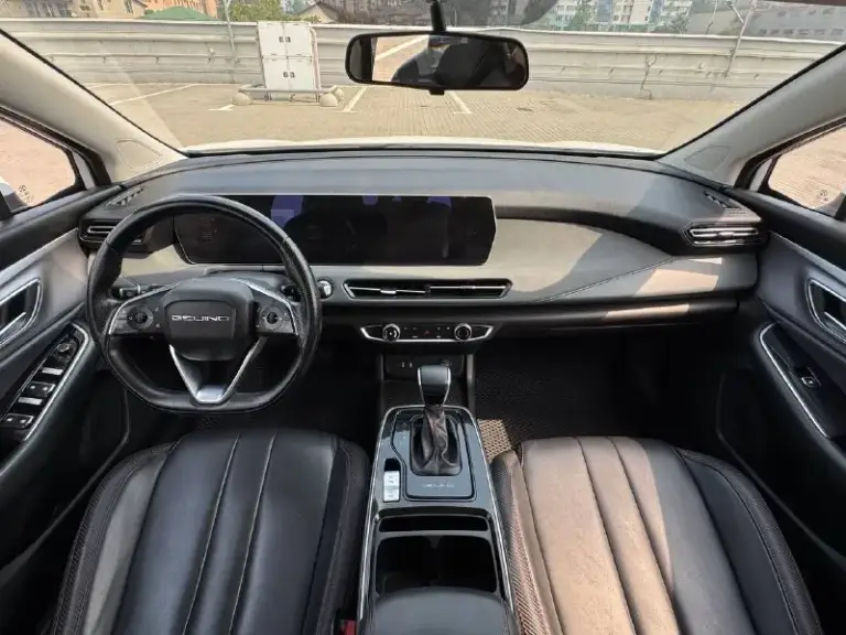 🚘 В продаже baic u5 plus

Год выпуска: 2023
Пробег на табло: 65 997 км
Птс: электронный
Двигатель: 1.5 бензин + газ (пропан)
Трансмиссия: cvt

Vin: xwdclsac4p0000804
Цена: 990 000
Новая цена: 960 000 руб.

📞 + 7 (938) 130-35-61

Г. Ростов-на-дону, тц «сиверс», пр. Сиверса, 23 – как нас найти 📍

Способы оплаты:
— Наличные;
— Кредит (20 банков);
— Безнал без ндс;
— Обмен на ваш авто.

Больше подробностей об авто и способах оплаты узнавайте у менеджера 📲 @autozaorndbot
___________

Подбор авто – @auto_zao_bot 🤖
Все авто – https://autozao. Ru/ 🌐
Мы в max. Ru/auto_zao_rnd 💬

🗺️ Присоединяйтесь к авто зао :

— Москва
— Краснодар - фотография - 5