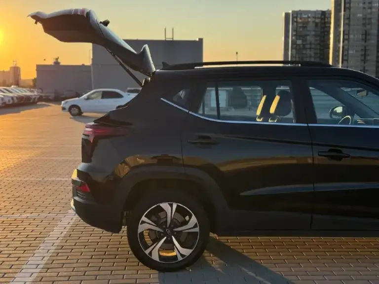 🚘 В продаже москвич 3
Год выпуска: 2023
Пробег на табло: 67 320 км
Птс: электронный
Двигатель: 1.5 бензин
Трансмиссия: cvt
Vin: xtc213505pwb03162
Цена: 990 000
Новая цена: 980 000 руб.
📞 + 7 (938) 130-35-61
Г. Ростов-на-дону, тц «сиверс», пр. Сиверса, 23 – как нас найти 📍
Способы оплаты:
— Наличные;
— Кредит (20 банков);
— Безнал без ндс;
— Обмен на ваш авто.
Больше подробностей об авто и способах оплаты узнавайте у менеджера 📲 @autozaorndbot
___________
Подбор авто – @auto_zao_bot 🤖
Все авто – https://autozao. Ru/ 🌐
Мы в max. Ru/auto_zao_rnd 💬
🗺️ Присоединяйтесь к авто зао :
— Москва
— Краснодар - фотография - 5