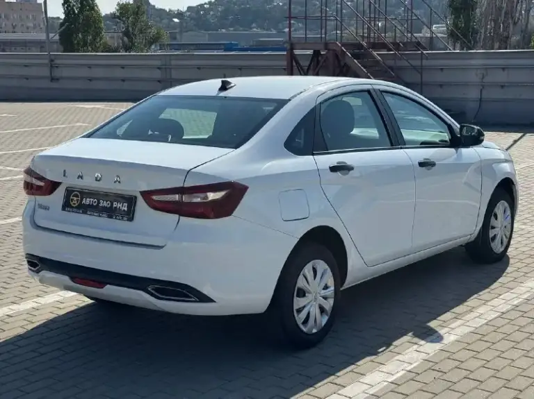 🚘 В продаже lada vesta

Год выпуска: 2024
Пробег на табло: 39 529 км
Птс: электронный
Двигатель: 1.6 бензин
Трансмиссия: mt

Vin: xtagfl110r0786237
Цена: 990 000 руб.

📞 + 7 (938) 130-35-61

Г. Ростов-на-дону, тц «сиверс», пр. Сиверса, 23 – как нас найти 📍

Способы оплаты:
— Наличные;
— Кредит (20 банков);
— Безнал без ндс;
— Обмен на ваш авто.

Больше подробностей об авто и способах оплаты узнавайте у менеджера 📲 @autozaorndbot
___________

Подбор авто – @auto_zao_bot 🤖
Все авто – https://autozao. Ru/ 🌐
Max – channel_auto_zao_rnd 💬

🗺️ Присоединяйтесь к авто зао :

— Москва
— Краснодар - фотография - 3