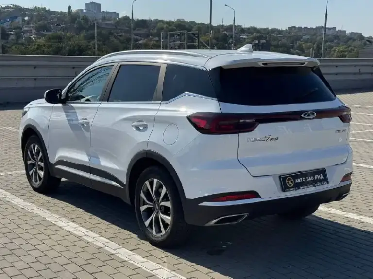 🚘 В продаже chery tiggo 7pro

Год выпуска: 2023
Пробег на табло: 72 358 км
Птс: электронный
Двигатель: 1.5 бензин
Трансмиссия: cvt

Vin: lvvdb21b6pd837934
Цена: 1 310 000 руб.

📞 + 7 (938) 130-35-61

Г. Ростов-на-дону, тц «сиверс», пр. Сиверса, 23 – как нас найти 📍

Способы оплаты:
— Наличные;
— Кредит (20 банков);
— Безнал без ндс;
— Обмен на ваш авто.

Больше подробностей об авто и способах оплаты узнавайте у менеджера 📲 @autozaorndbot
___________

Подбор авто – @auto_zao_bot 🤖
Все авто – https://autozao. Ru/ 🌐
Max – channel_auto_zao_rnd 💬

🗺️ Присоединяйтесь к авто зао :

— Москва
— Краснодар - фотография - 3