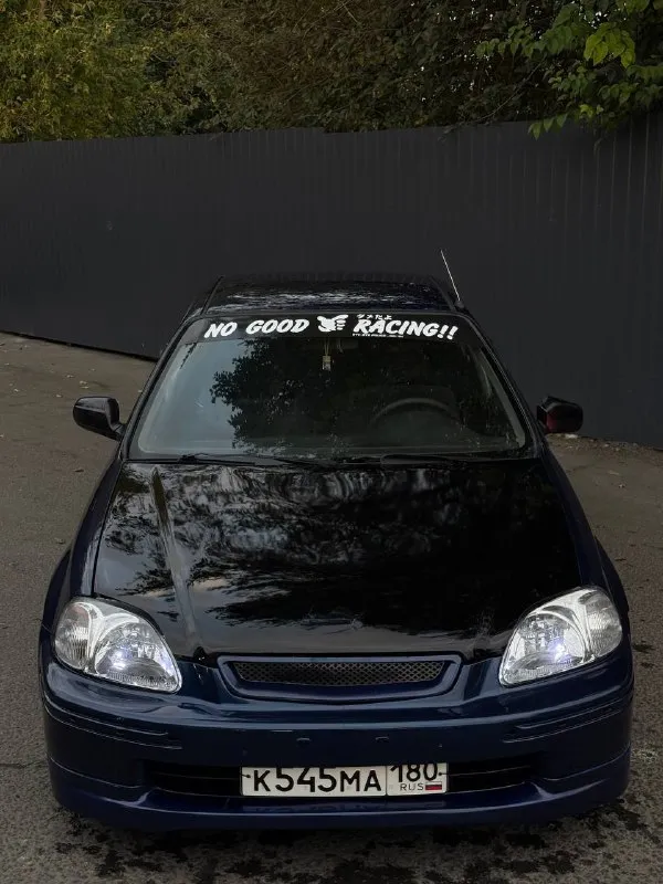 Honda civic ek6 1.4 ат 1998г

Двигатель 1.4 90 л/с, мотор не дымит, не троит, обороты не плавают, тяга прям отличная

Коробка автомат, передачи щелкает, хорошо прям едет

По кузову свежекрашенный очень хорошо, в красивом цвете, металлик переливается, цвет в живую прям кайф

Красивые диски r15 на хорошей летней резине

Губа mugen, решетка rs, новая оптика свежая прям, рабочий кондиционер и печка, эл регулировка зеркал, 4 стеклоподъемника, подлокотник, салончик чистенький опрятный, хороший свет в фарах

Кузов именно не гнилой, арки, стаканы, дно, пороги в хорошем состоянии прям, родное дно чистенькое всё

Вообщем классная приятная тачка, в которую сел и поехал, чистые документы полностью

Цена 360.000р 💰
Номер для связи 89081710832 - фотография - 2