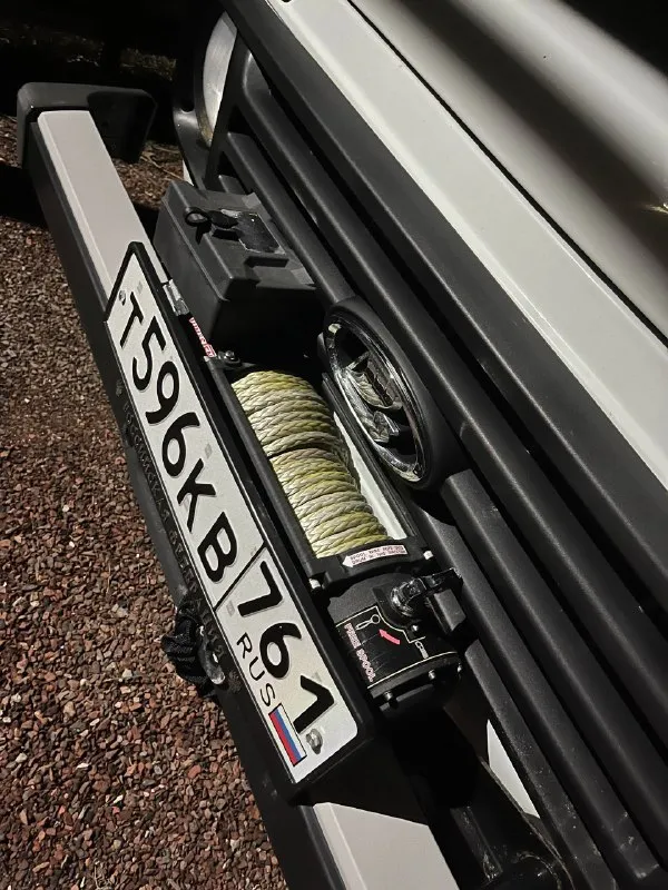 Продаю lada 4x4 (нива) 1.7 мт, 2013,
Оригинальный пробег 28 000 км. , без дтп и крашеных элементов. Птс оригинал. Все доработки ставились в профильном внедорожном сервисе, для выездов на природу в условиях севера, до переезда на юг эксплуатировал авто на ямале. Абсолютно все, что заменено и установлено на авто зарегистрировано в гаи и вписано в птс и стс.
Доработки:
-Усиленные амортизаторы ss20 и пружины, кардан, тяги, полуось и лонжероны, регулируемая тяга панара, стальной передний мост.
-Полноценная пневматическая система с компрессором 10 атмосфер (пневматические блокировки отдельно переднего и заднего дифференциалов с новыми редукторами, подкачка шин, мощный пневмосигнал)хочешь лучшую ниву - это твой выбор! Она стоит тех денег которые в нее вложены (400+ тыс. Рублей).
Цена 750 тысяч рублей, торг.
К. Т. 89085156500 - фотография - 2