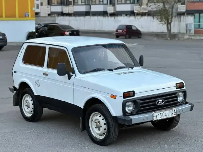 В продаже ваз нива 2001г
Двигатель работает отлично, тяга хорошая. Коробка новая ничего не выбивает, все передачи на месте ходовая в порядке. Раздатка работает полностью. Все светится моргает. Дно целое.
Документы чистые, любые проверки.
Осмотр ростов
Стоимость 185.000₽
89185912645
Связь: vk. Ru/mv. Tatar1n - фотография - 4