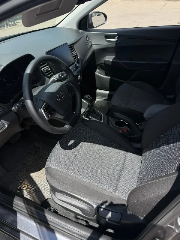 Hyundai solaris 1.6 at,2021
Родной пробег:53000
Владельцев по птс 2
Состояние: идеальное
Тип двигателя:бензин
Коробка передач:автомат
Привод:передний
Тип кузова:седан
Машина в отличном состоянии, все вопросы
Цена : снижена 1750000
Осмотр куйбышево, ростовская область

Контакты:
+79495114441 - фотография - 5