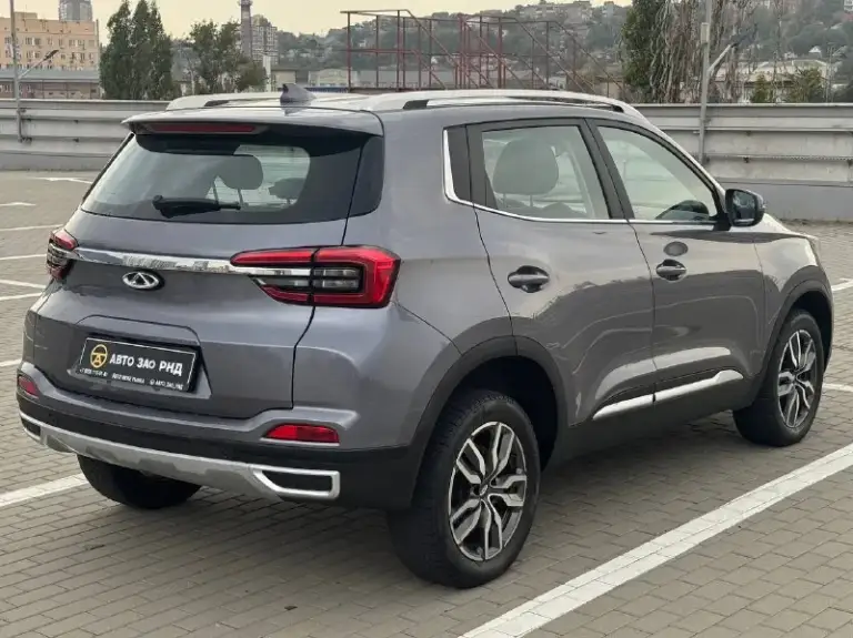 🚘 В продаже chery tiggo 4

Год выпуска: 2022
Пробег на табло: 63 816 км
Птс: электронный
Двигатель: 1.5 бензин
Трансмиссия: cvt

Vin: lvvdb21b4nd239127
Цена: 1 060 000 руб.

📞 + 7 (938) 130-35-61

Г. Ростов-на-дону, тц «сиверс», пр. Сиверса, 23 – как нас найти📍

Способы оплаты:
— Наличные;
— Кредит (20 банков);
— Безнал без ндс;
— Обмен на ваш авто.

Больше подробностей об авто и способах оплаты узнавайте у менеджера 📲 @autozaorndbot
___________

Подбор авто – @auto_zao_bot 🤖
Все авто – https://autozao. Ru/ 🌐
Мы в max. Ru/auto_zao_rnd 💬

🗺️ Присоединяйтесь к авто зао :

— Москва
— Краснодар - фотография - 4