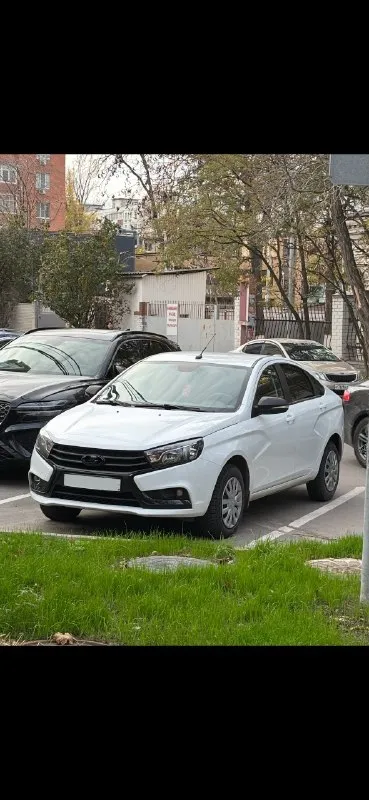 Lada vesta 2020г, мкпп, гаражное хранение, эксплуатация по ростовской области. Я третий владелец (по факту 2).
Полностью обслуженный и ухоженный автомобиль по технической части. Не требует вложений!
Мотор работает отлично. Коробка работает отлично, никаких хрустов.
Пробег 85.000
Замена масла в двс каждые 5-7 тыс. Км (заливал shell helix ultra 5w-40)
Ходовка отличная
По электрической части все абсолютно работает, никаких ошибок. Пробег родной.
За машиной следили, меняли все расходники вовремя, есть книжка что, когда меняли.
Планшет, мультируль имеются
Юридически никаких запретов, штрафов и тд.
1000000 Торг у капота

Контакты:
Vk. Com/tingo - фотография - 1