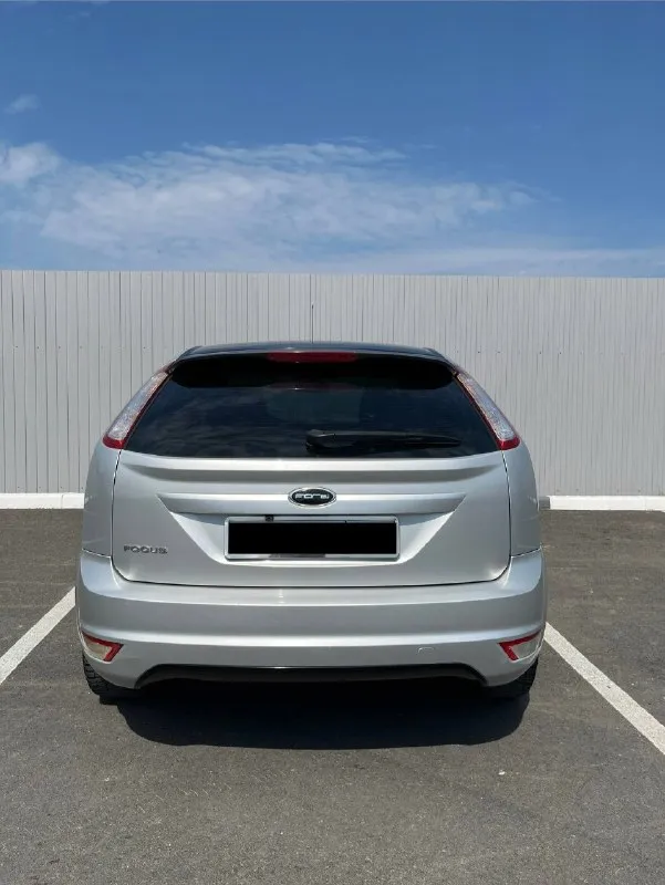 Ford focus 2 рестайлинг
1.6 Мт, 100 л. С.
2010 Год

Авто в идеальном состоянии!
Владею 8 лет! Птс оригинал!
Полностью родной окрас всего авто, без ржавчины!

Богатая комплектация!
Самый надежный двигатель.
В автомобиле идеально работает абсолютно всё - кнопки/функции/датчики.
Ходовая, двигатель и коробка в идеале!

Элементы кузова оклеены дорогой полиуретановой черной пленкой!
Везде качественное led освещение!
Магнитола teyes с камерой заднего вида!
Выведена скрытая проводка под видеорегистратор и антирадар!
Премиальная резина michelin и диски.
С авто сделано очень много, подробнее по телефону!

Всегда устанавливались оригинальные либо топовые комплектующие, денег никогда не жалел и делал все даже заранее!

Хранение в гараже либо под навесом!
Очень сильно люблю автомобили, отсюда идеальное состояние и очень бережная эксплуатация! Ездил 99% времени один, если кто-то и садился, то практически в бахилах!
Осмотр неклиновский район, село покровское
Цена 820 000 руб
Номер телефона 89612884850 - фотография - 3