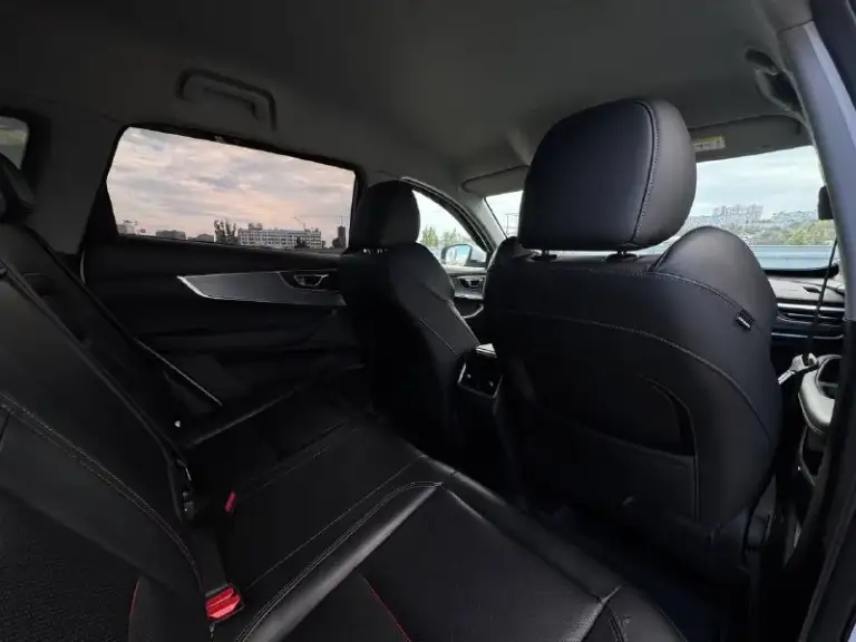 🚘 В продаже chery tiggo 7pro
Год выпуска: 2023
Пробег на табло: 68 358 км
Птс: электронный
Двигатель: 1.5 бензин
Трансмиссия: cvt
Vin: lvvdb21bxpd784249
Цена: 1 330 000 руб.
📞 + 7 (938) 130-35-61
Г. Ростов-на-дону, тц «сиверс», пр. Сиверса, 23 – как нас найти📍
Способы оплаты:
— Наличные;
— Кредит (20 банков);
— Безнал без ндс;
— Обмен на ваш авто.
Больше подробностей об авто и способах оплаты узнавайте у менеджера 📲 @autozaorndbot
___________
Подбор авто – @auto_zao_bot 🤖
Все авто – https://autozao. Ru/ 🌐
Мы в max. Ru/auto_zao_rnd 💬
🗺️ Присоединяйтесь к авто зао :
— Москва
— Краснодар - фотография - 9