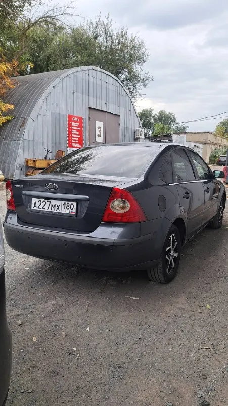 Цена 350.000р. Ford focus 2 1.8 мкпп
2006Г. Пробег 260.000
Я собственник, личный автомобиль, ездит каждый день. Недавно поменяно сцепление, новая выхлопная трасса, новый дросель. Новый компрессор кондиционера, радиатор и осушитель, работает отлично. Руль от м5. Bi led туманки. Хорошо играет музыка, камера заднего вида.
Трещина на лобовом.
Отдам новую шипованую резину.
Связь: vk. Ru/rodionmerkylov ; 89185729278 - фотография - 2